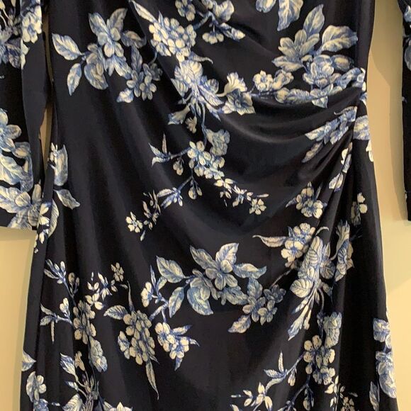 Ralph Lauren Women's, Faux Wrap, V-Neck, 3/4 Sleeve Dress, Blue Floral NWT $185 - Picture 6 of 7